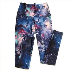 Emily Hsu beautiful leggings...